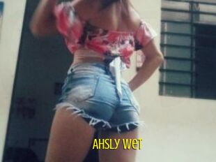 Ahsly_Wet