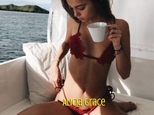 Alicia_Grace