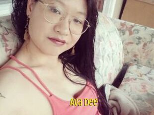 Ava_Dee