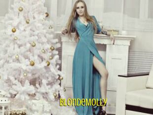 BlondeMolly