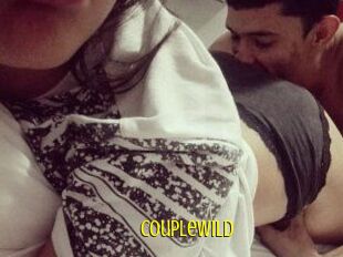 Couple_Wild