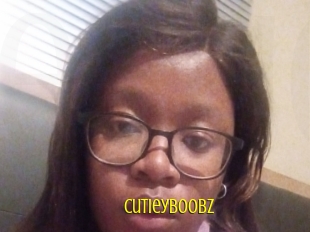 Cutieyboobz