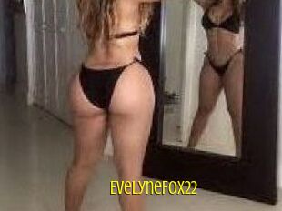 EvelyneFox22