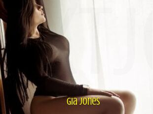 Gia_Jones
