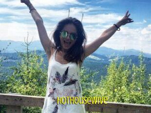 HotHousewive