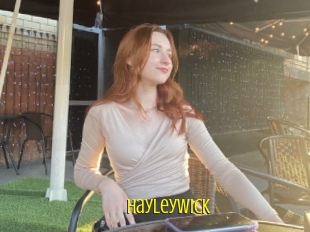 hayleywick Extraits Jeunes