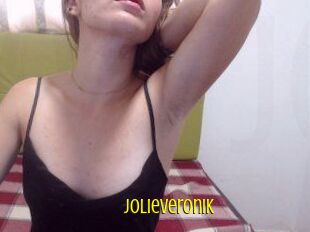 JolieVeronik