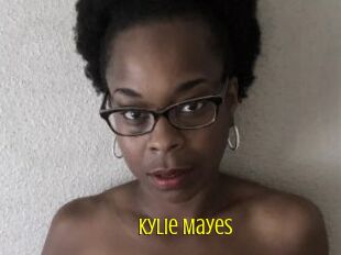 Kylie_Mayes