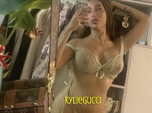 kyliegucci Extraits Jeunes