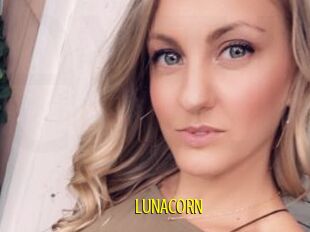 LUNACORN