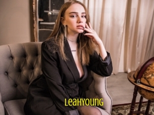 LeahYoung Extraits Jeunes