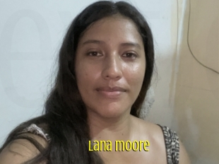 Lana_moore