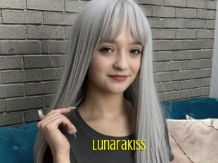 Lunarakiss