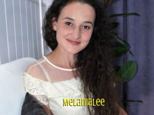 MelaniaLee Extraits Jeunes