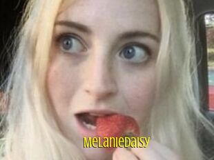 Melanie_Daisy