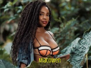 MiaCowen