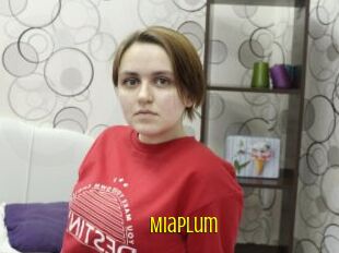MiaPlum