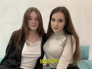 MiaPoppy