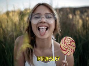 MiaWesley