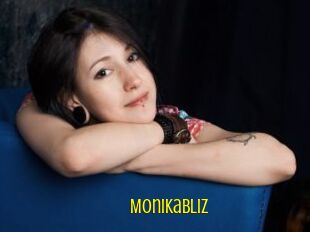 MonikaBLIZ
