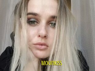 MoonKiss