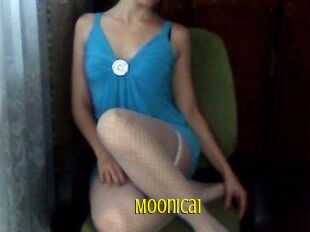 Moonica1