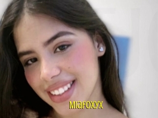 Miafoxyx