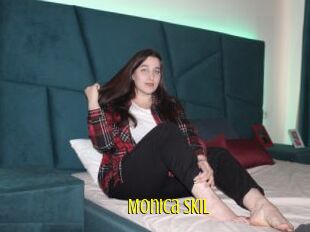 Monica_skil
