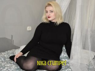 Nika_Crumpet