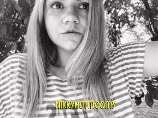 Nikkyhotmoomy