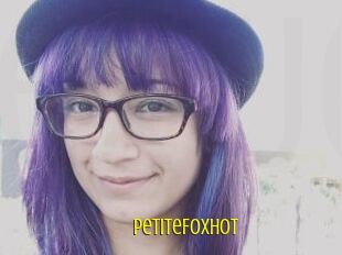 PetiteFoxHot