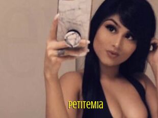 PetiteMia