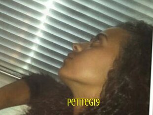 Petiteg19