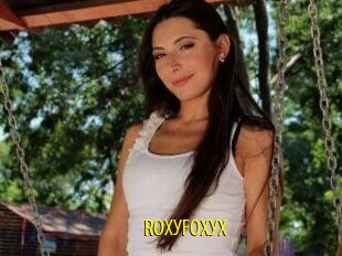 RoxyFoxyX