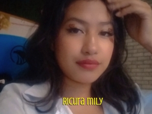 ricura_mily Extraits Jeunes