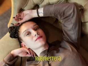 rubyherrera Extraits Jeunes