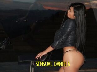 SENSUAL_DANIELA