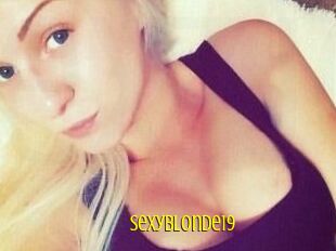 SexyBlonde_19