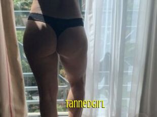 Tannedgirl Extraits Jeunes