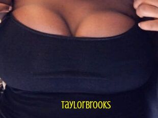TaylorBrooks Extraits Jeunes