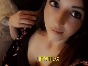 TinyAprilxx