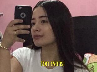 Tori_Evans1