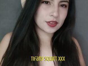 tifany_squirt_XXX Extraits Jeunes