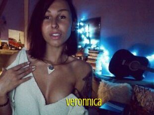 Veronnica