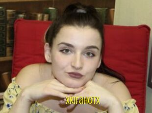 Xkirahotx